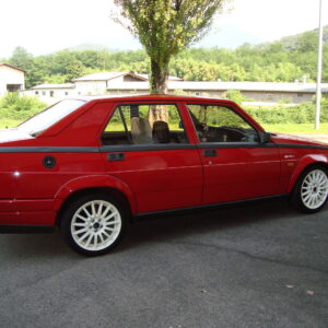 Alfa 75 Turbo reserves the right to sell - Image 3