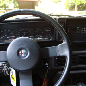 Alfa 75 Turbo reserves the right to sell - Image 26