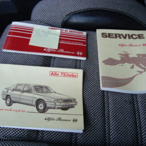 Alfa 75 Turbo reserves the right to sell - Image 27