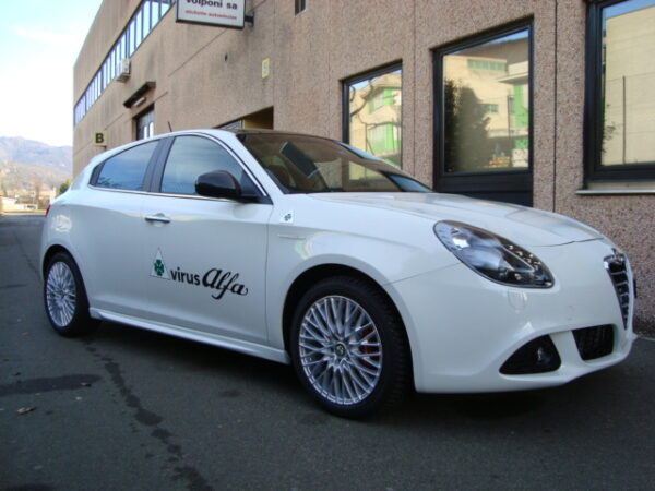 main-257-Giulietta-Q.V-1750-II-004.jpg