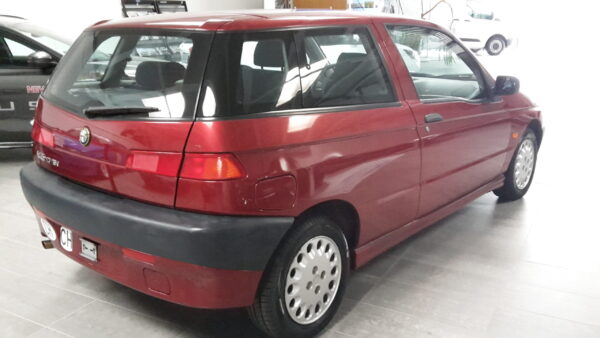 main-316-145-1.7-16V-Boxer-7-scaled-1.jpg