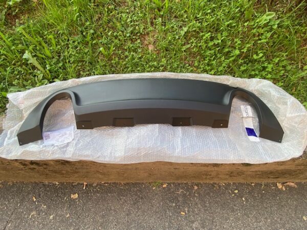 156090485 rear bumper insert giulietta 940 (2)
